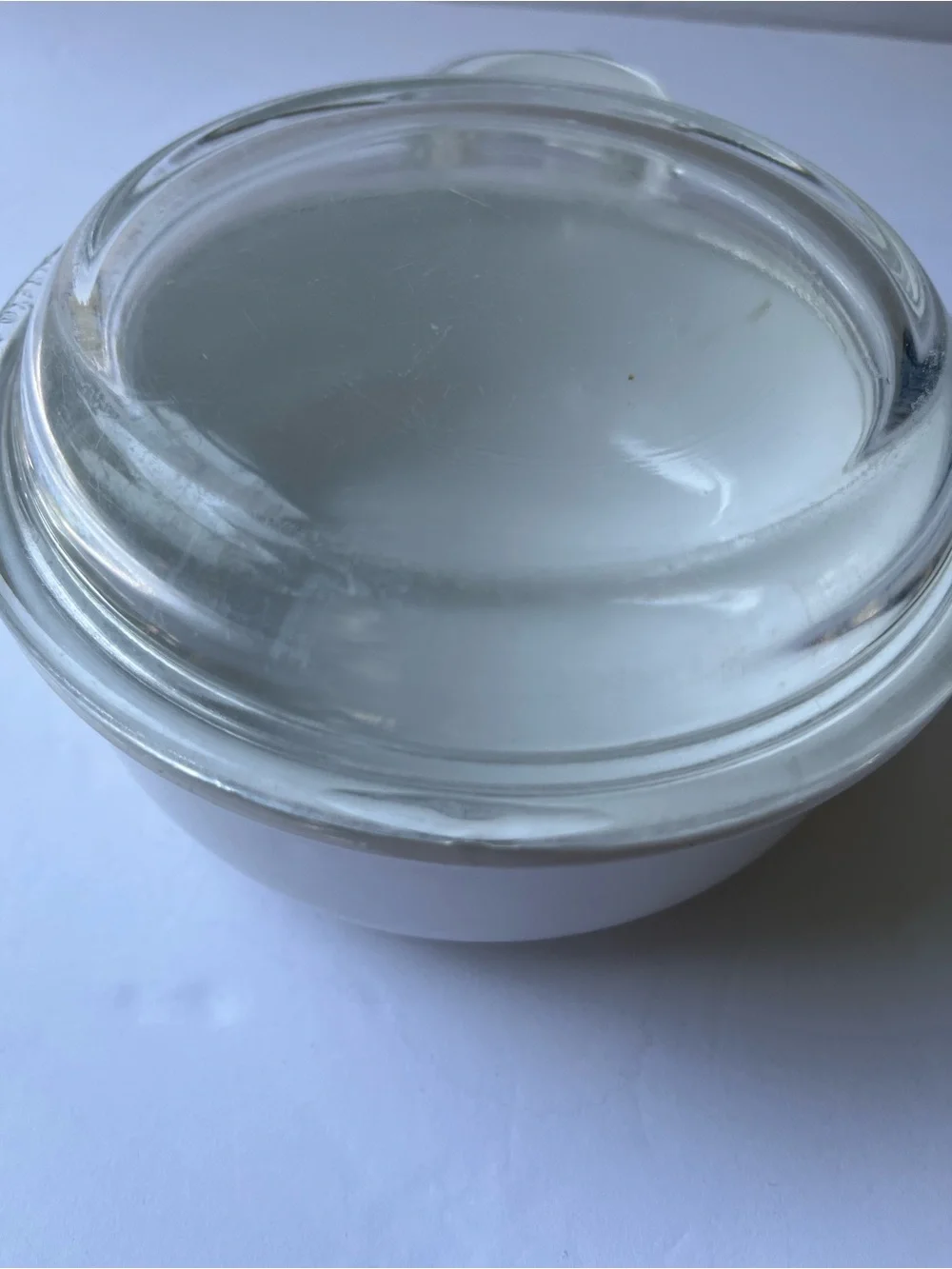 Grab - It (1) Vintage Corning Ware 2pc P-150-B 15oz with Lid (chip in lid)